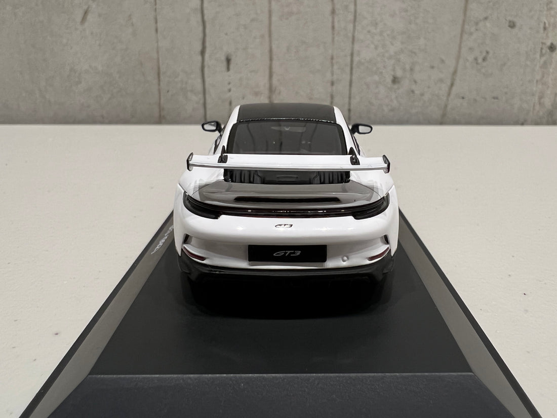 Porsche 992 GT3 White - 1:43 Scale Resin Model Car - Spark