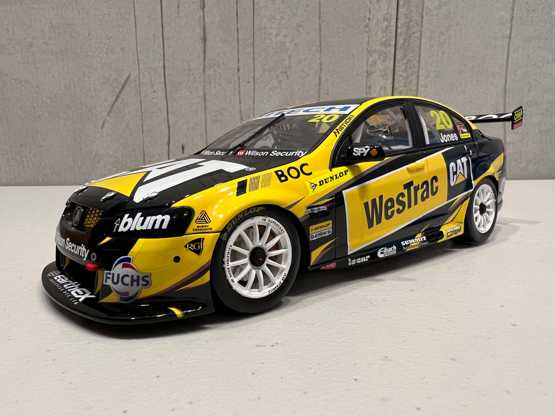 ANDREW JONES - 2012 WESTRAC HOLDEN VEII COMMODORE - DUNLOP SERIES - 1:18 SCALE DIECAST MODEL - BIANTE