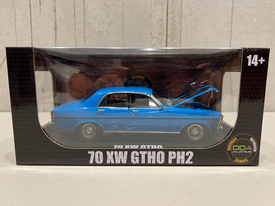 XW GT-HO PHASE II - 1:24 SCALE DIECAST MODEL - DDA