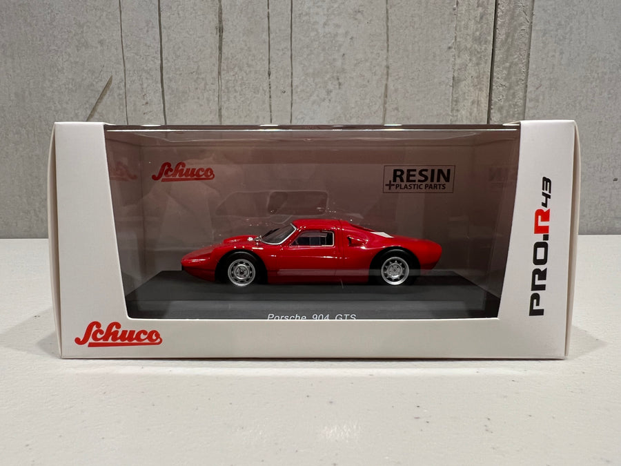 Porsche 904 GTS Red - 1:43 Scale Resin Model Car - Spark