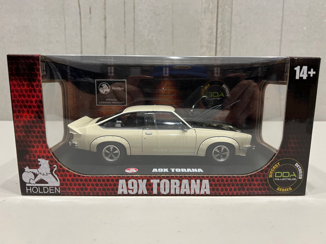 A9X TORANA 308 FACTORY CAR - 1:24 SCALE DIECAST MODEL - DDA