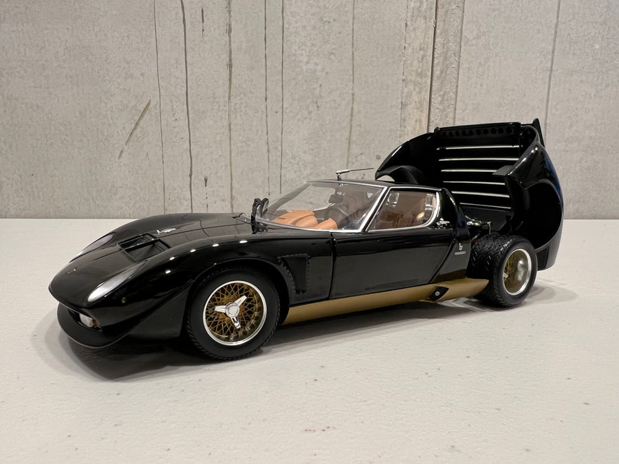 Lamborghini Miura SVR - Black/Gold - 1:18 Scale Diecast Model Car -Kyosho