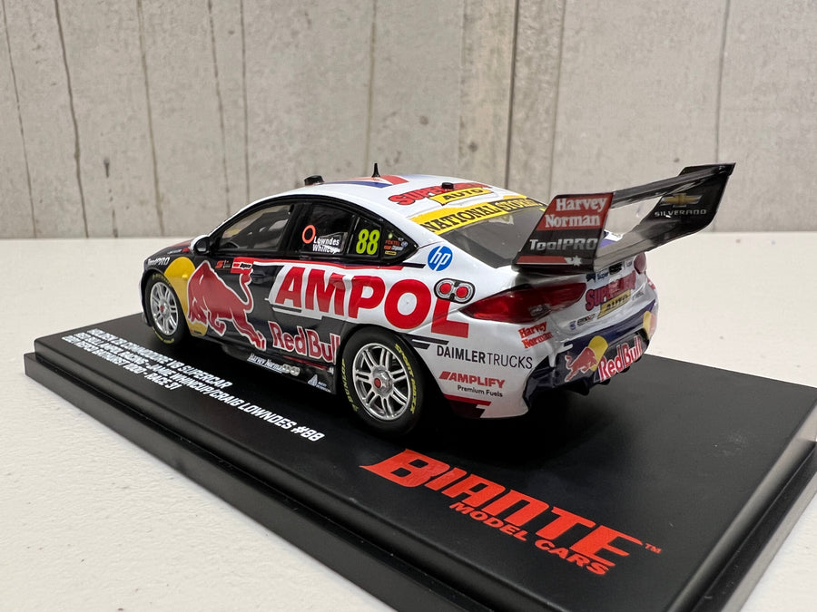 HOLDEN ZB COMMODORE - RED BULL AMPOL RACING - WHINCUP/LOWNDES #88 - REPCO Bathurst 1000 - 1:43 Scale Diecast Model Car- BIANTE