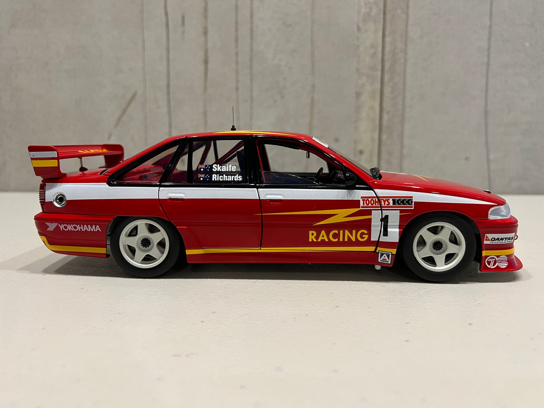 HOLDEN VP COMMODORE 1993 BATHURST 2ND PLACE 1:18 DIECAST MODEL