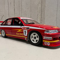 HOLDEN VP COMMODORE 1993 BATHURST 2ND PLACE 1:18 DIECAST MODEL