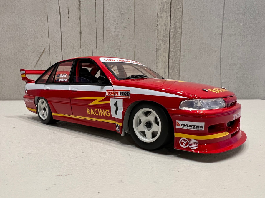 HOLDEN VP COMMODORE 1993 BATHURST 2ND PLACE 1:18 DIECAST MODEL