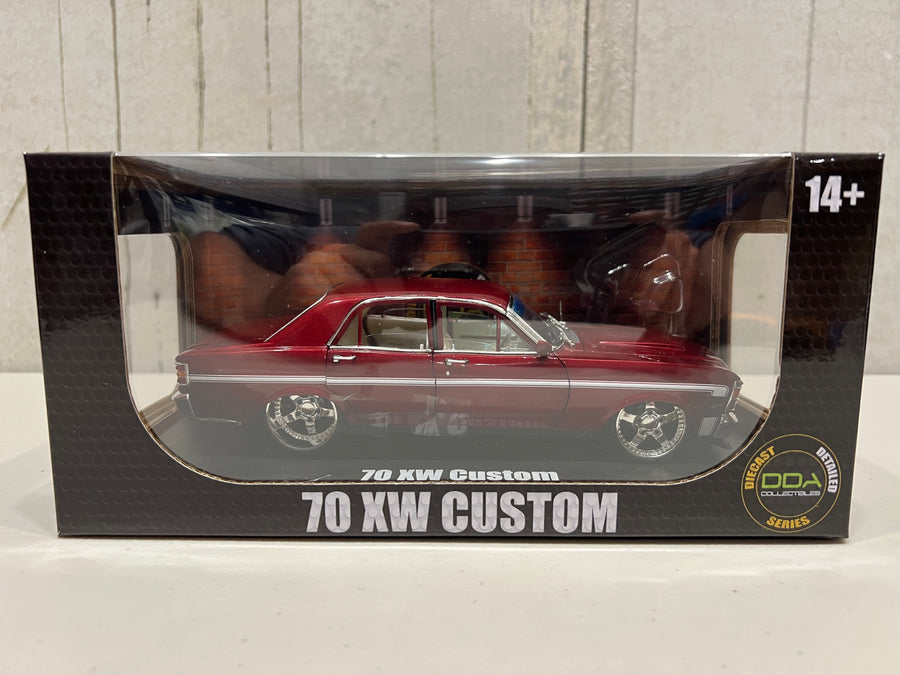 Cherry Bomb XW Custom - 1:24 Scale Diecast Model - DDA