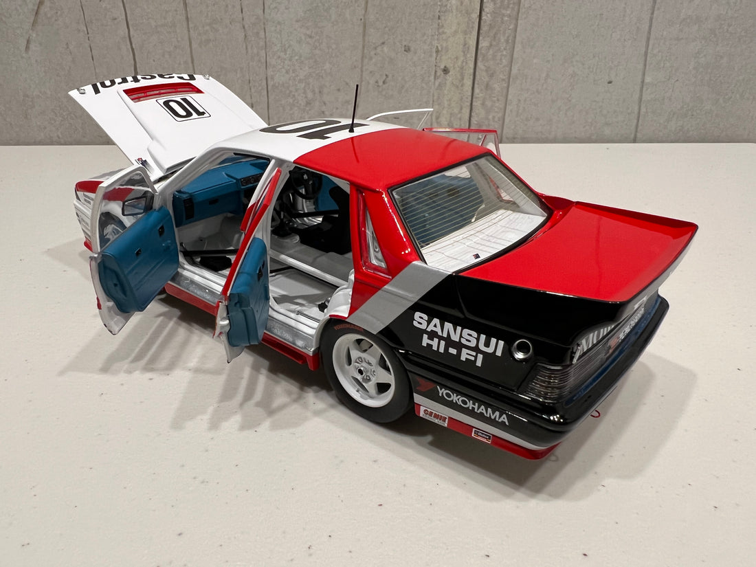 HOLDEN VL COMMODORE – 1988 SANDOWN 2ND PLACE - 1:18 DIECAST MODEL