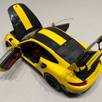 PORSCHE 911 (991.2) GT2 RS WEISSACH PACKAGE (RACING YELLOW)