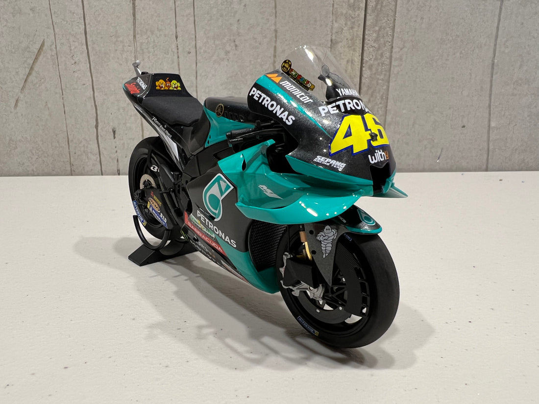 VALENTINO ROSSI 2021 TEAM PETRONAS YAMAHA  YZR-M1 SRT QATAR TEST 1:12 DIECAST MODEL