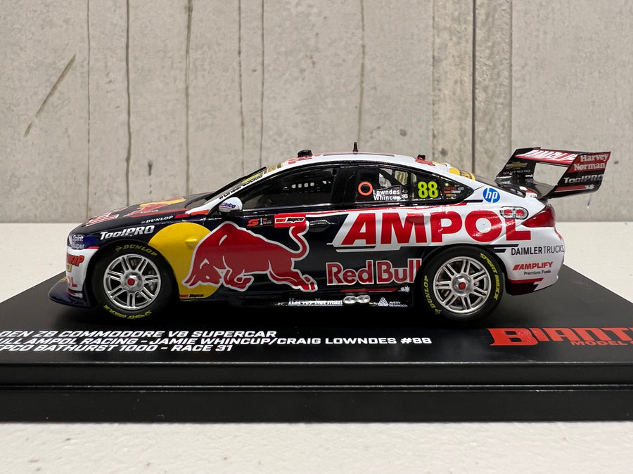 HOLDEN ZB COMMODORE - RED BULL AMPOL RACING - WHINCUP/LOWNDES #88 - REPCO Bathurst 1000 - 1:43 Scale Diecast Model Car- BIANTE