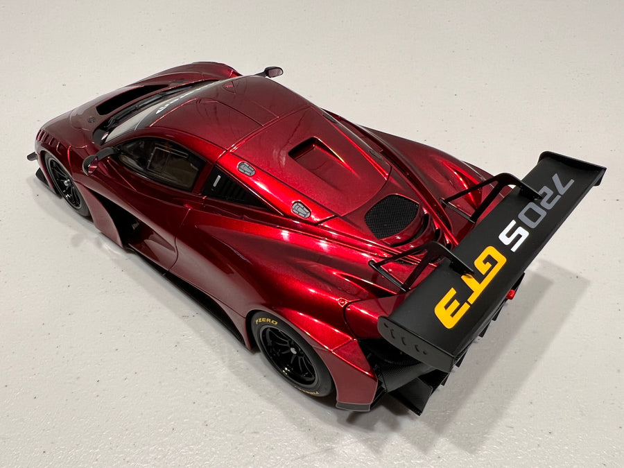 McLAREN 720S GT3 (VOLCANO RED) - 1:18 SEALED BODY - AUTOART