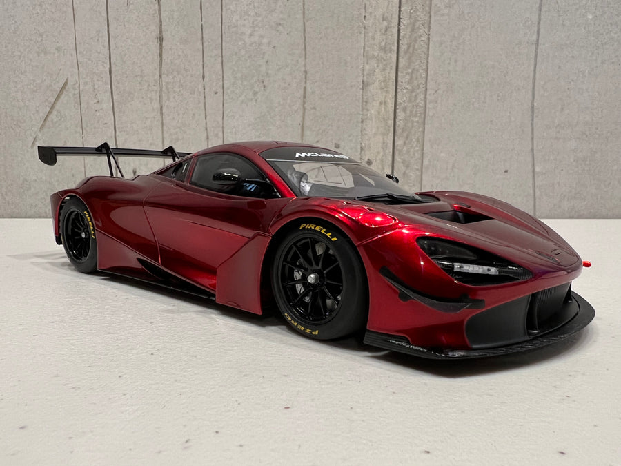 McLAREN 720S GT3 (VOLCANO RED) - 1:18 SEALED BODY - AUTOART