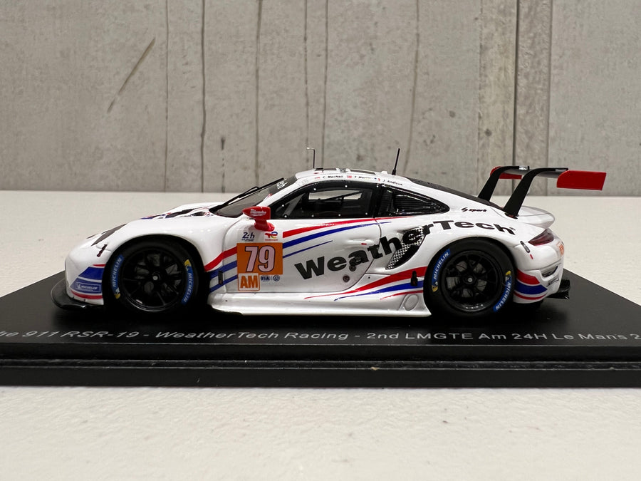 SPARK S8262 PORSCHE 911 RSR-19 WeatherTech n°79 Le Mans 2021 1.43 EUR SPARK S8262 PORSCHE 911 RSR-19 WeatherTech n°79 Le Mans 2021 1.43 EUR