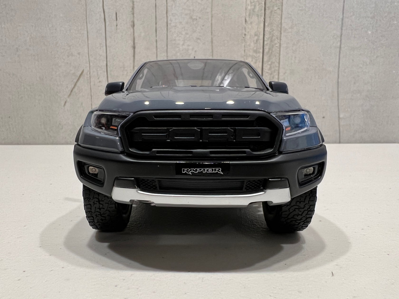 Ford Ranger Raptor - Conquer Grey 1:18 Resin Model - Authentic Collect