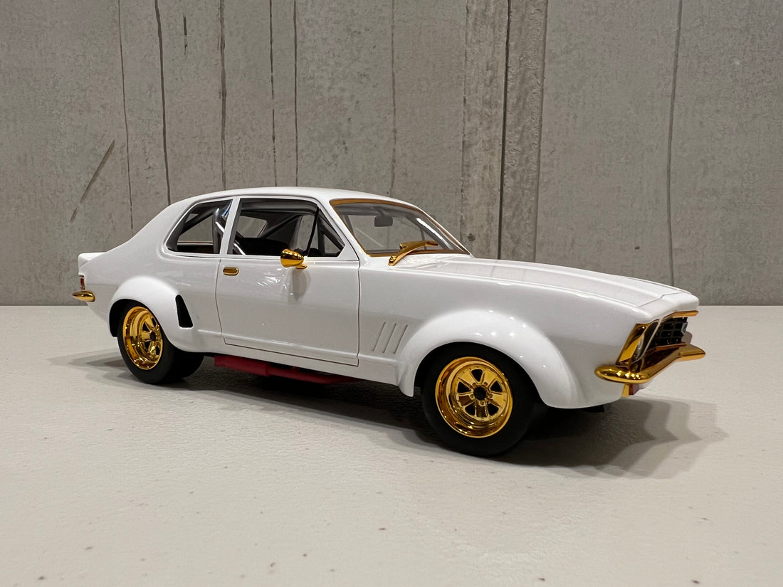 PETER BROCK - LJ TORANA V8 SPORTS SEDAN "BEAST BROCK" - 1 OF 52 - 1:18 SCALE MODEL