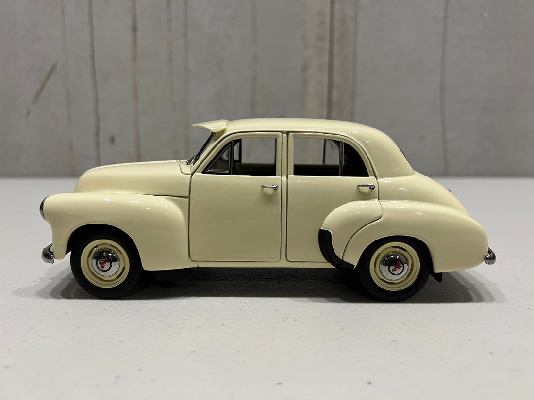 1948 CREAM FX HOLDEN SEDAN - 1:24 SCALE DIECAST MODEL - DDA