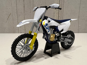 HUSQVARNA FC450 - 1:12 SCALE - DIRTBIKE MODEL