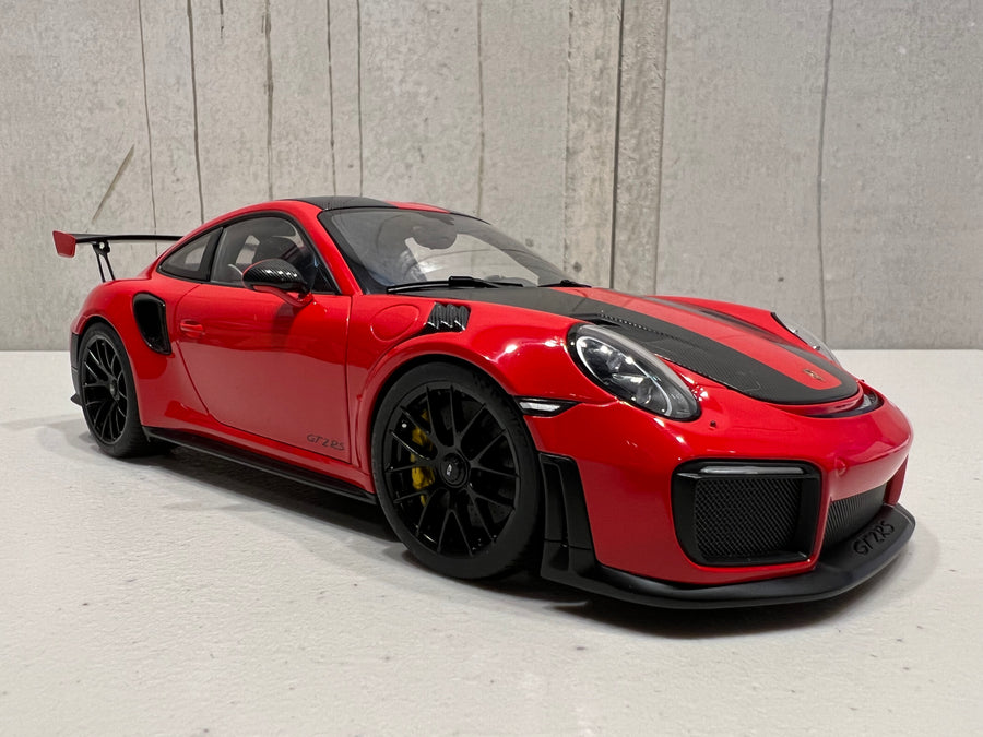 PORSCHE 911 (991.2) GT2 RS WEISSACH PACKAGE ( GUARDS RED ) AUTOART 1:18