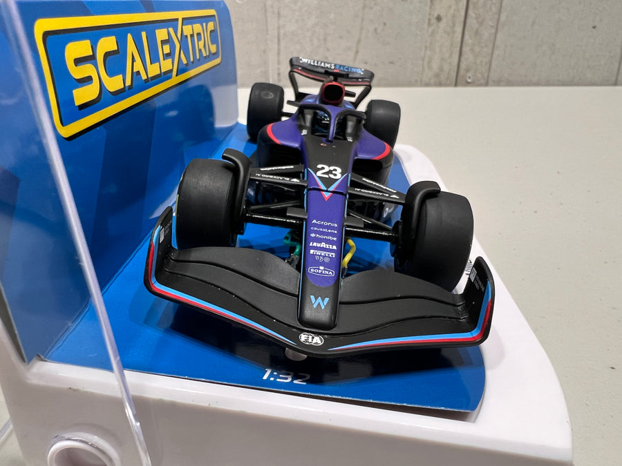 SCALEXTRIC WILLIAMS FW44 - ALEXANDER ALBON 2022