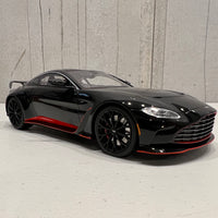 Aston Martin V12 Vantage Jet Black - 1:18 Scale Resin Model Car - TOPSPEED