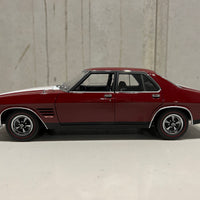 HOLDEN HQ GTS MONARO - BURGUNY SEDAN - 1:18 DIECAST MODEL