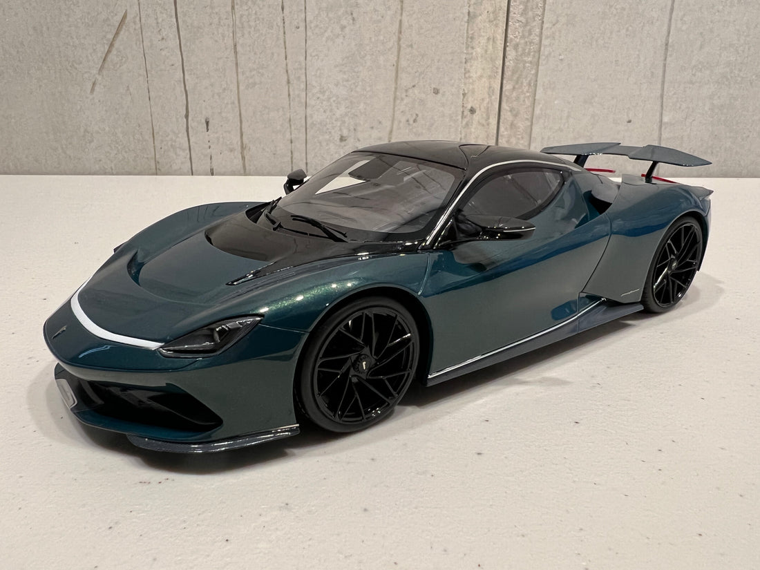 Pininfarina Battista Verde Paradiso - 1:18 Scale Resin Model Car - TOPSPEED