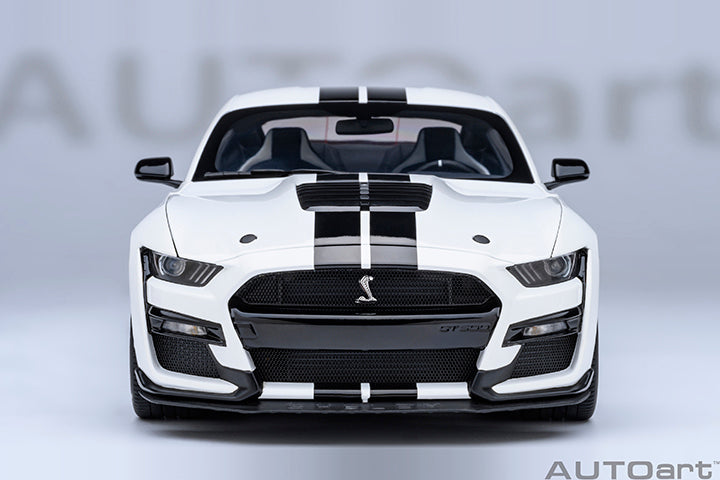 Ford Mustang Shelby GT500 (Oxford White) - 1:18 Scale Model - AUTOart