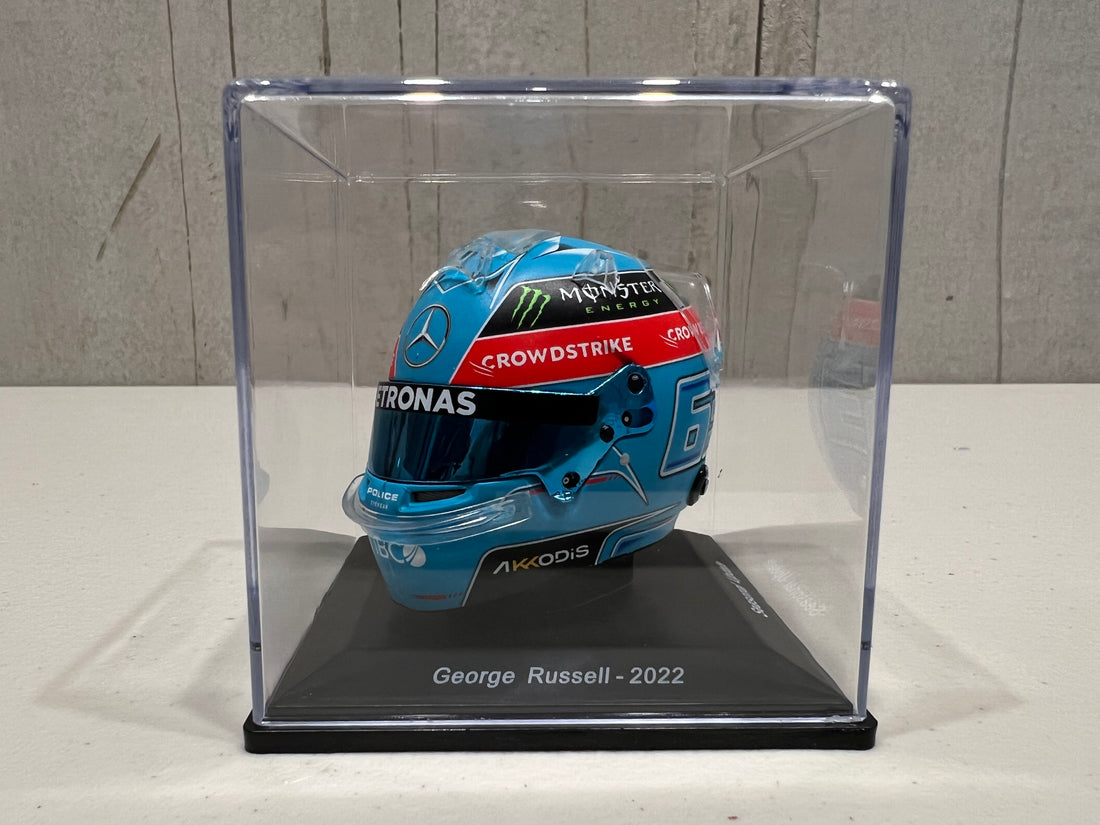 Mercedes-AMG Petronas F1 Helmet - Brazilian GP 2022 - George Russell - 1:5 Scale Resin Model Helmet