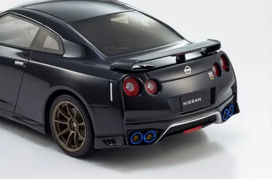 Nissan GT-R Premium Edition T-Spec (Midnight Purple) - 1:18 Scale Resin Model Car - Kyosho