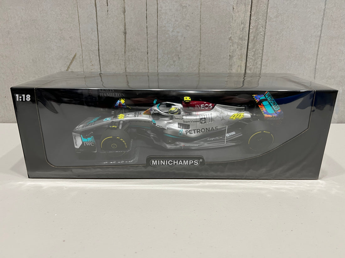 Minichamps hamilton hot sale 2018