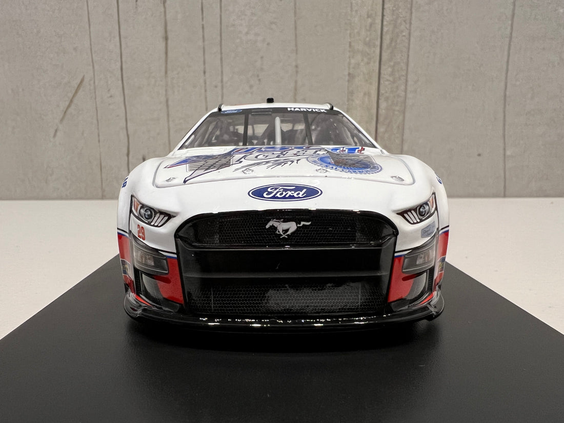 KEVIN HARVICK 2023 BUSCH LIGHT SPECIAL 1:24 ARC DIECAST