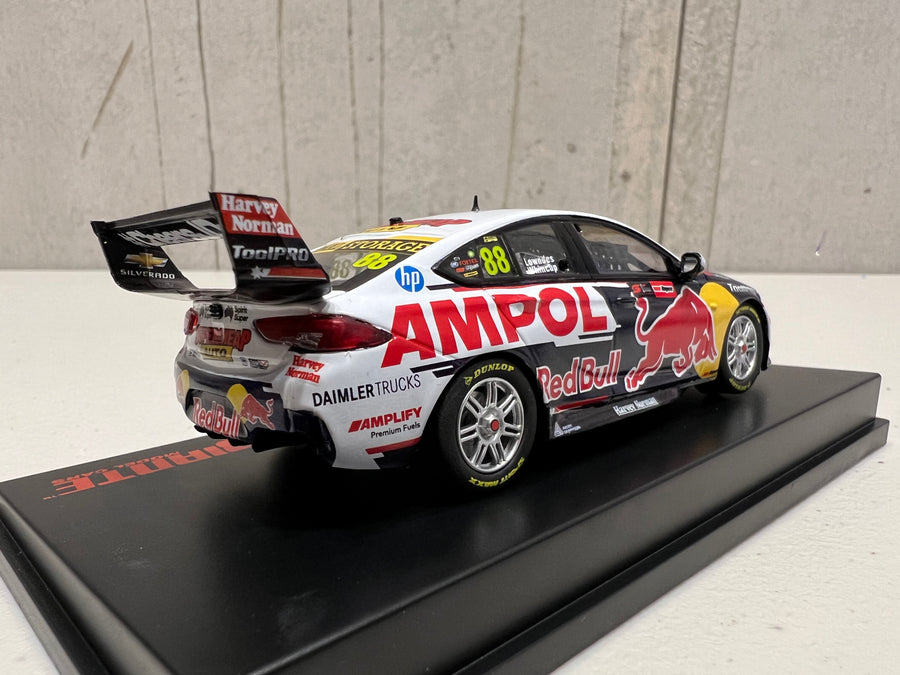 HOLDEN ZB COMMODORE - RED BULL AMPOL RACING - WHINCUP/LOWNDES #88 - REPCO Bathurst 1000 - 1:43 Scale Diecast Model Car- BIANTE