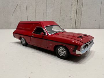 Red XB GS Ford Panel Van - 1:32 Scale Diecast Model