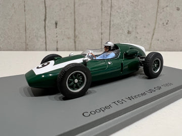 Cooper T51 No.9 Winner US GP 1959 - Bruce McLaren - 1:43 Scale Resin Model Car - Spark