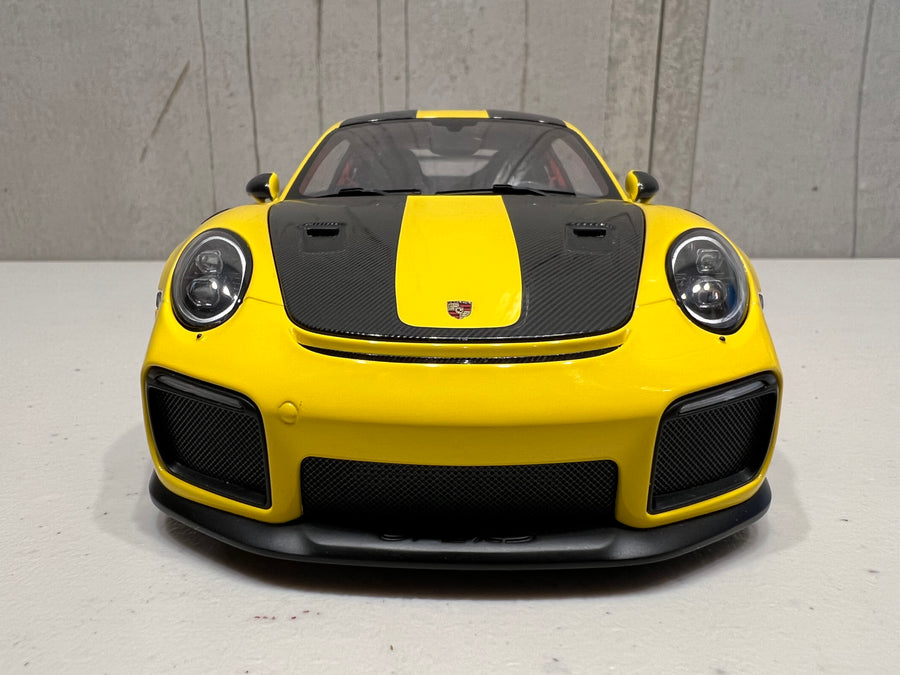 PORSCHE 911 (991.2) GT2 RS WEISSACH PACKAGE (RACING YELLOW)