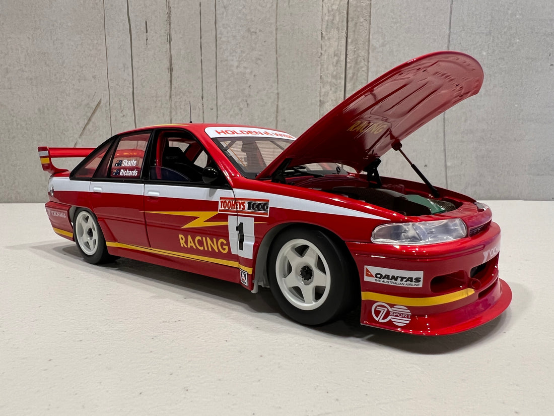 HOLDEN VP COMMODORE 1993 BATHURST 2ND PLACE 1:18 DIECAST MODEL