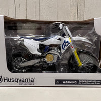 HUSQVARNA FC450 - 1:12 SCALE - DIRTBIKE MODEL