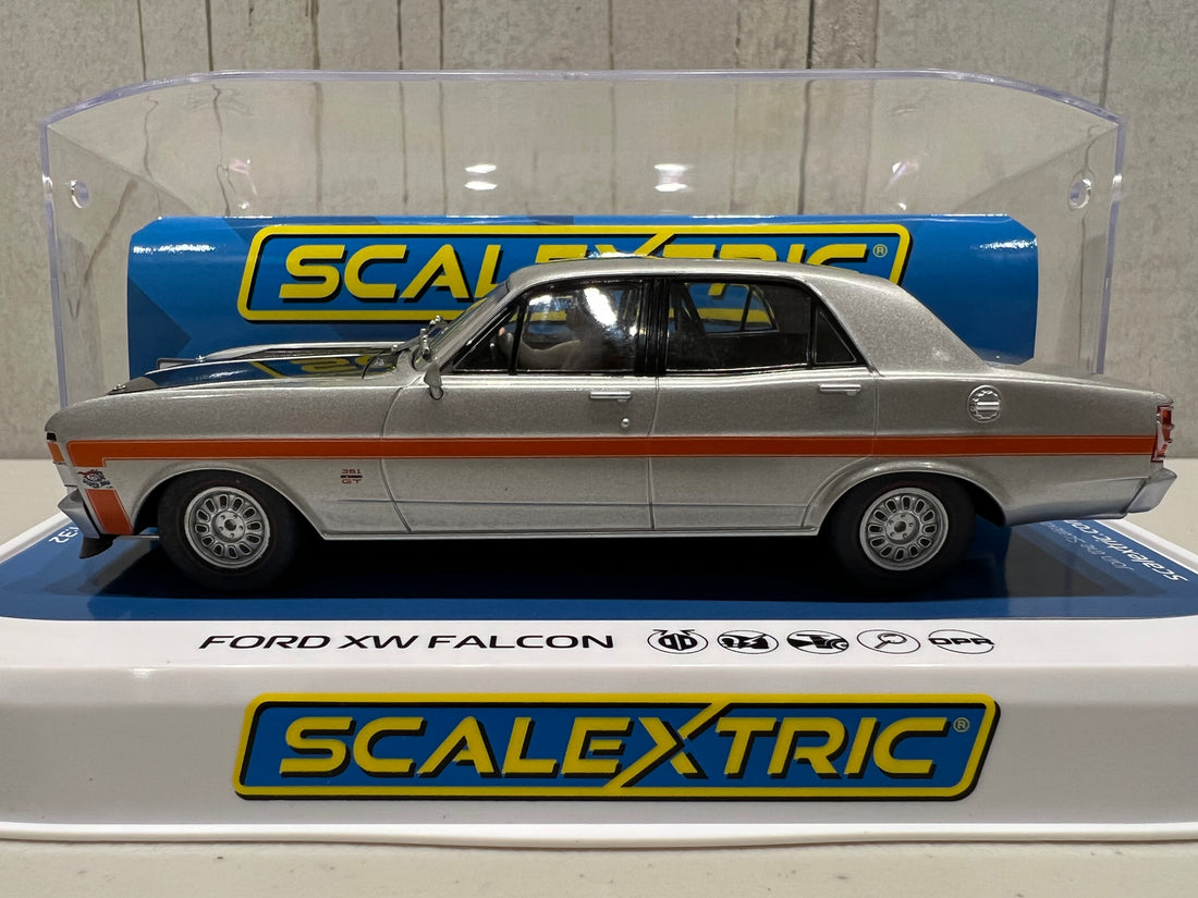 SCALEX FORD XW FALCON SILVER FOX