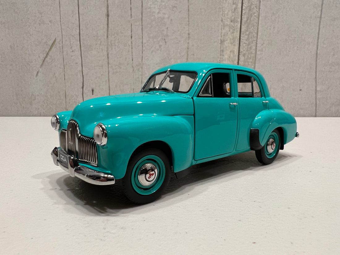 1948 GREEN FX HOLDEN SEDAN - 1:24 SCALE DIECAST MODEL - DDA