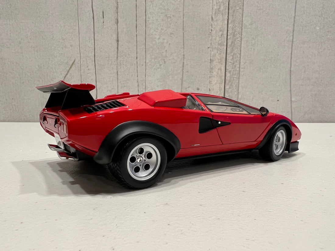 Lamborghini Countach Walter Wolf - Red - 1:18 Scale Diecast Model Car - KYOSHO