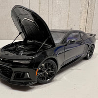 CHEVROLET CAMARO ZL1 2017 (BLACK) - 1:18 SCALE COMPOSITE MODEL - AUTOART