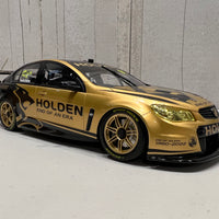 1:12 Holden VF Commodore - Holden End of an Era Special Edition - AUTHENTIC COLLECTABLES