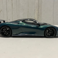 Pininfarina Battista Verde Paradiso - 1:18 Scale Resin Model Car - TOPSPEED