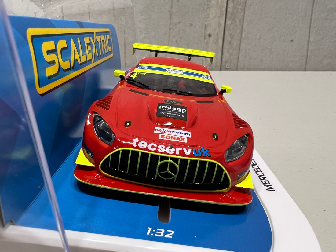 Coche De Carreras Scalextric Mercedes AMG GT3 EVO – GT Cup 2022, Piloto Grahame Tilley | Escala 1:32, Con Luces Y Sistema Magnatraction | Compatible Con Pistas Scalextric ARC AIR/ARC One