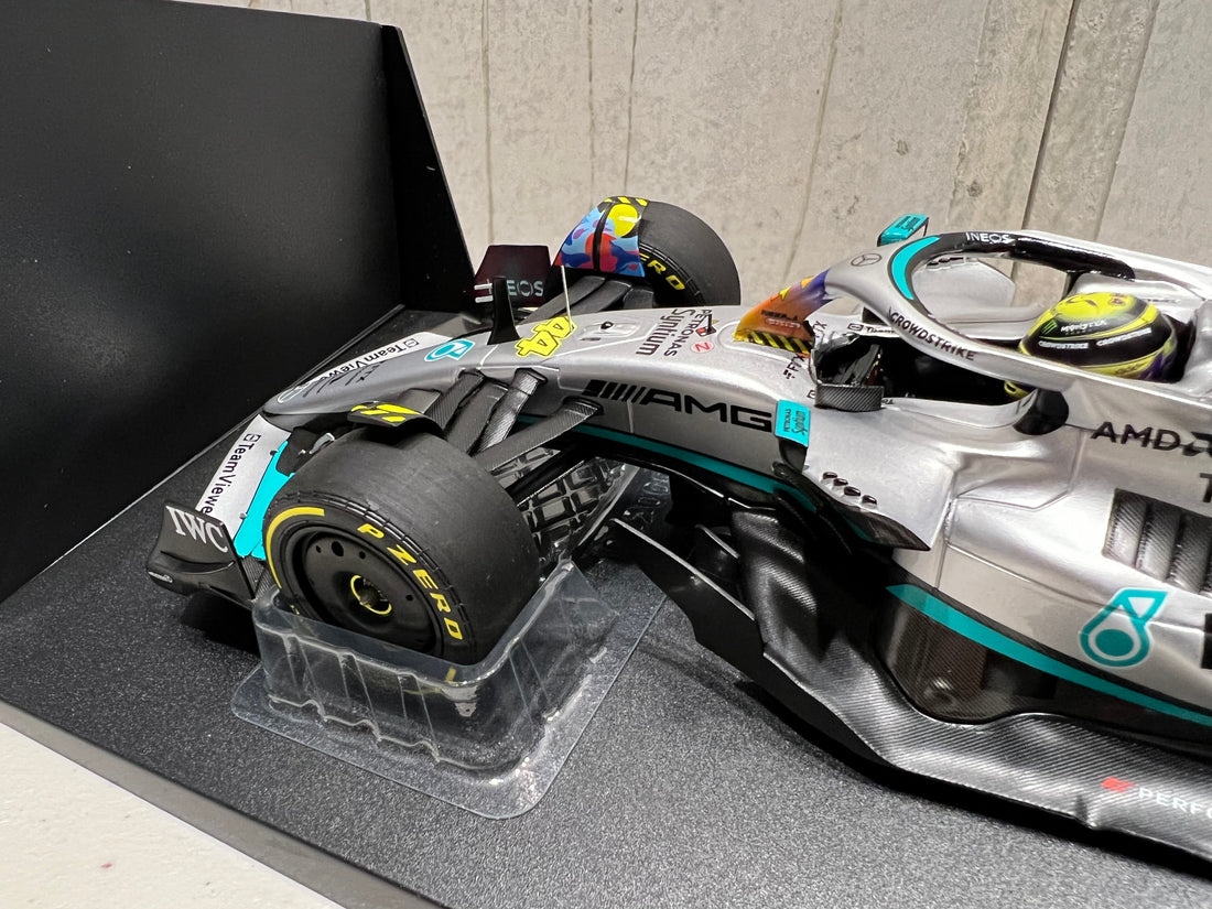 Lewis hamilton 1 18 hot sale scale