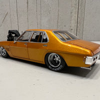 *PRE-ORDER* "KILLER HQ" Gold Blown 4 Door Monaro - 1:24 Scale Diecast Model - DDA