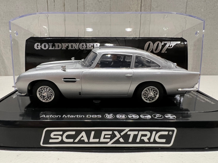 SCALEX JAMES BOND ASTON MARTIN DB5 - GOLDFINGER