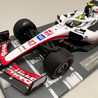 HAAS F1 TEAM VF-22 - MICK SCHUMACHER - BAHRAIN GP 2022 - 1:18 Scale Resin Model Car - Minichamps