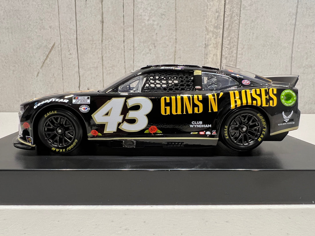 Die Cast Roses ERIK JONES 2023 GUNS N ROSES 1:24 ARC DIECAST